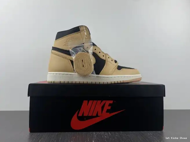 1st Kicks OG Heirloom High Jordan Air 555088-202 1 0620